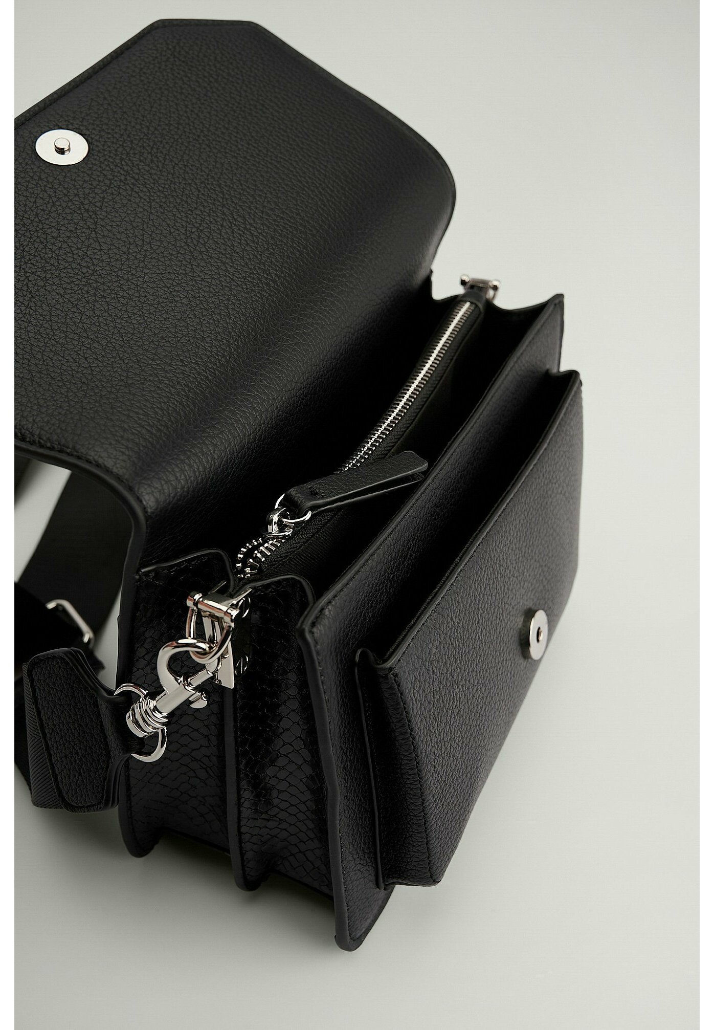 Buy A New Airpod Case Sale, 57% OFF | www.ingeniovirtual.com