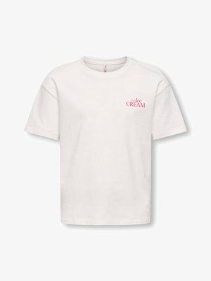 Wit T-shirt met korte mouwen en ronde hals, met kleine roze tekst "Soft Ice CREAM" op de linkerborst.
