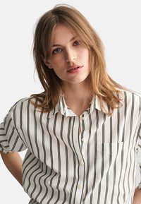 GANT CLASSIC STRIPED - Camicia - deep forest