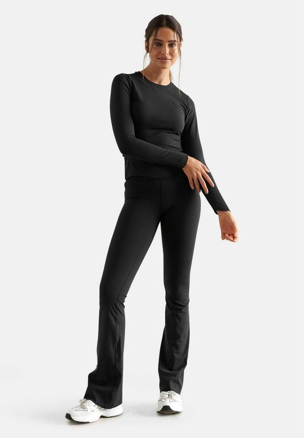 SENSE CUTOUT BACK - Langarmshirt