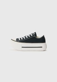Unselected, black/white/black