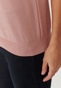 TATUUM FOKIA - Paprasti marškinėliai - light rose