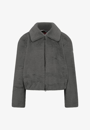 Grijze nepbontjas met een kraaghalslijn, ritssluiting en zijzakken. Heeft een cropped pasvorm en een zachte textuur.