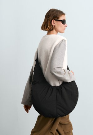 OYSHO, GATHERED SHOPPER BAG - Cabas - black