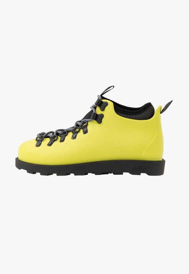 FITZSIMMONS CITYLITE - Lace-up ankle boots - safety yellow/ jiffy black