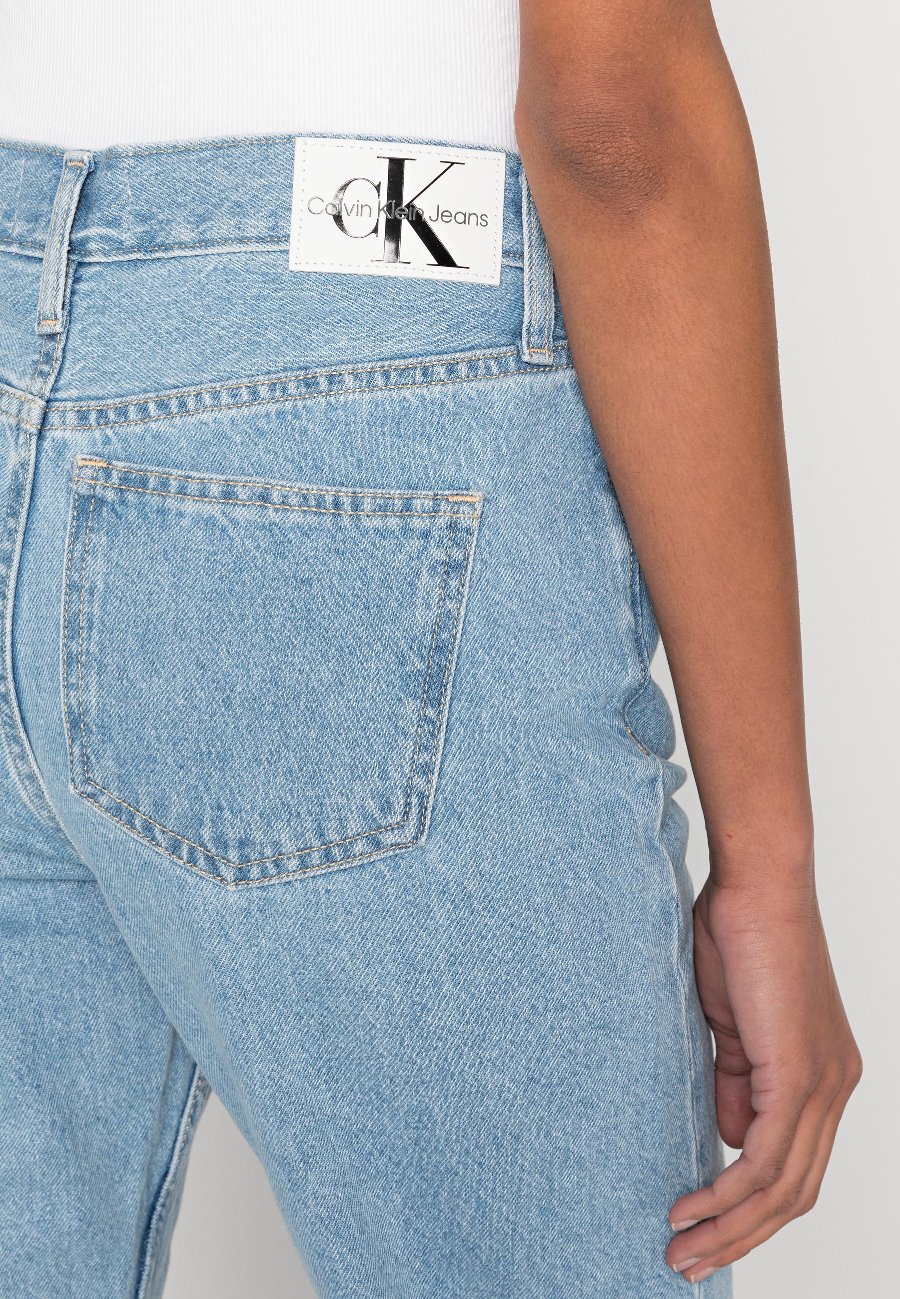 Calvin Klein Jeans HIGH RISE STRAIGHT 