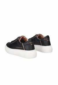 ALEXANDER SMITH Sneakers basse - nero