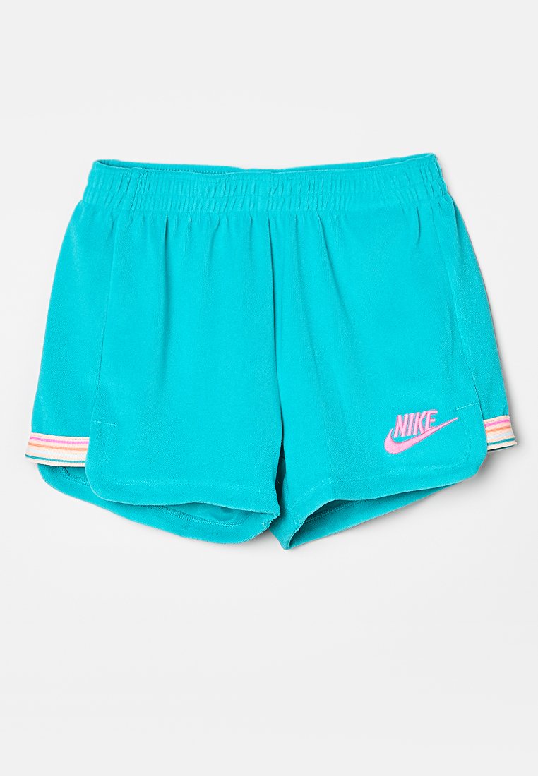 Türkise Sportshorts mit einem elastischen Bund, pinkem Nike-Logo und gestreiften Akzenten am Saum in Pink, Weiß und Gelb.