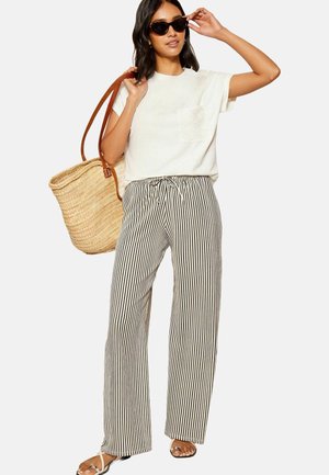 Friends Like These SHORT SLEEVE POCKET - REGULAR FIT  - Triko s potiskem - ivory white
