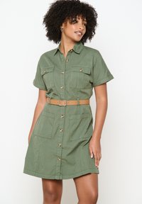 LolaLiza Abito a camicia - khaki med