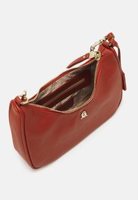 Steve Madden BVITAL SET - Rankinė per petį - brick