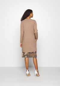 Morgan BLOCK - Gilet - camel