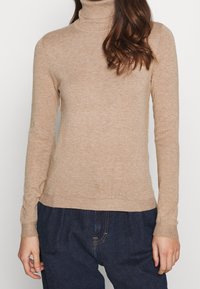 Vero Moda Stickad tröja - dark brown