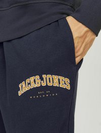 Jack & Jones Džegíny - navy blazer
