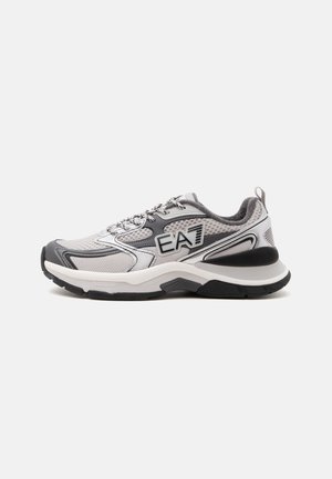 EA7 Emporio Armani PREDATOR UNISEX - Baskets basses - vapor blue/asphalt/black/silver-coloured