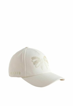 Krémová baseballová čiapka s dizajnom mašle z trblietok vpredu a nápisom "BAKER" na boku, zahnutý šilt, tvarovaná koruna.