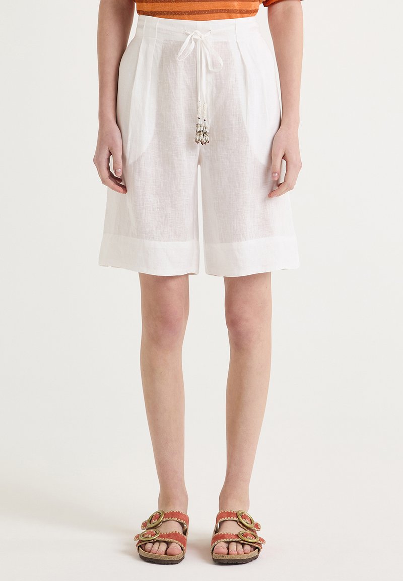 Maliparmi SUMMER - Shorts - white
