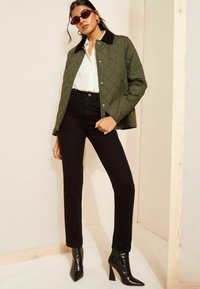 Friends Like These REGULAR FIT - Lagana jakna - khaki green