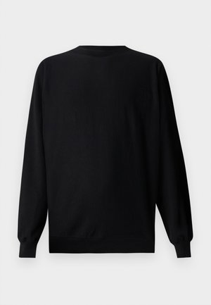 Sort sweatshirt med lange ærmer, en rund halsudskæring og ribbede manchetter. Har et diskret præget logo på venstre brystområde.
