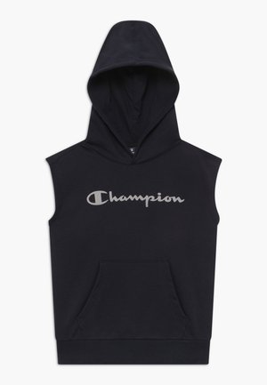 Haut sans manches noir avec une poche avant, fabriqué en tissu doux. Présente un grand logo blanc "Champion" sur la poitrine.