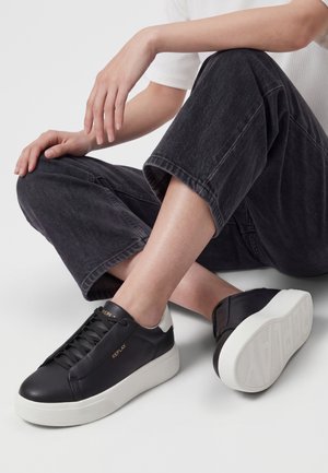 Replay, NOTTING MEDIUM UNISEX - Zapatillas - black