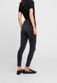 Trendyol Vaqueros pitillo - grey