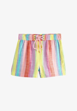 Shorts à taille élastique avec des rayures verticales arc-en-ciel pastel et un lien à lacets rose à l’avant.