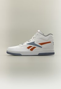 Επιλέχθηκε, white/hazy blue/muted copper