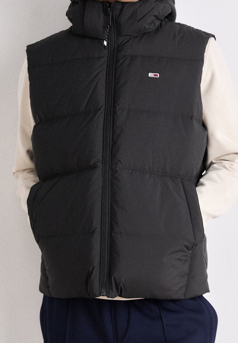 Tommy Jeans Liivi - black