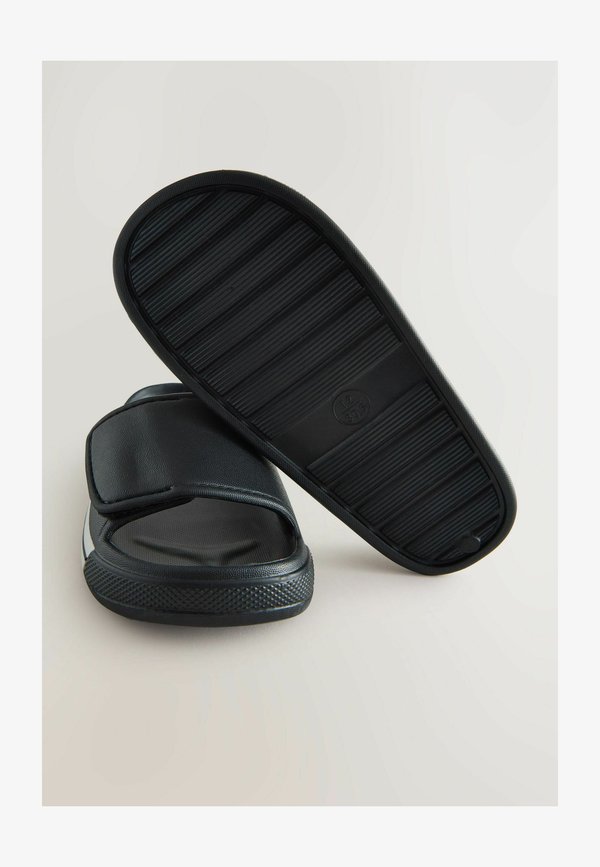 STRIPE – REGULAR FIT – Badesandale