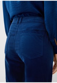 s.Oliver Stoffhose - ozeanblau