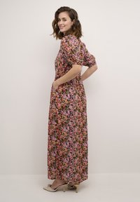Kaffe KAISOLDE AMBER - Velika haljina - melon pink abstract flower