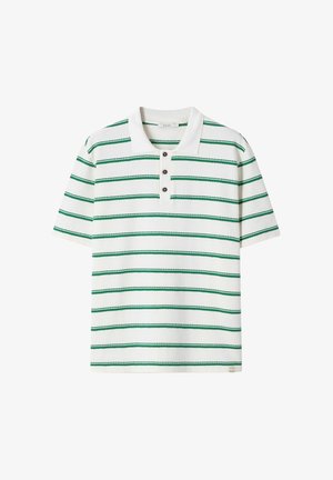 Witte polo met korte mouwen, groene horizontale strepen en drie bruine knopen op het knooppad.
