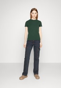 PCNICCA T-Shirt - Winsome Orchid