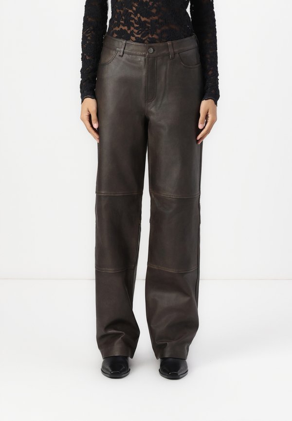 LANANMD - Leather trousers - cedar