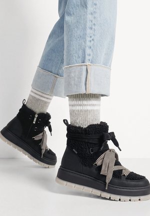 Tamaris, STIEFELETTE - Bottes de neige - black