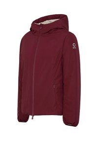 Giacca invernale con cappuccio color bordeaux, chiusura frontale con zip, tasche laterali, polsini elasticizzati e un piccolo logo bianco sulla manica sinistra in alto.
