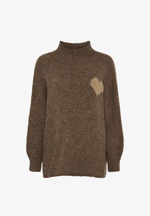 Brun strikket sweater med høj hals, lange ærmer og et lille beige hjerte mønster på forsiden. Tekstureret, løstsiddende design.