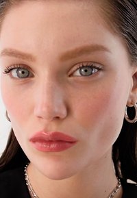 Bobbi Brown EXTRA LIP TINT - Burrocacao - bare pink