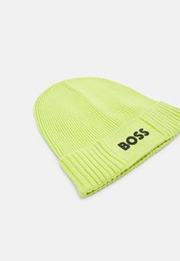 BOSS Beanie - bright green