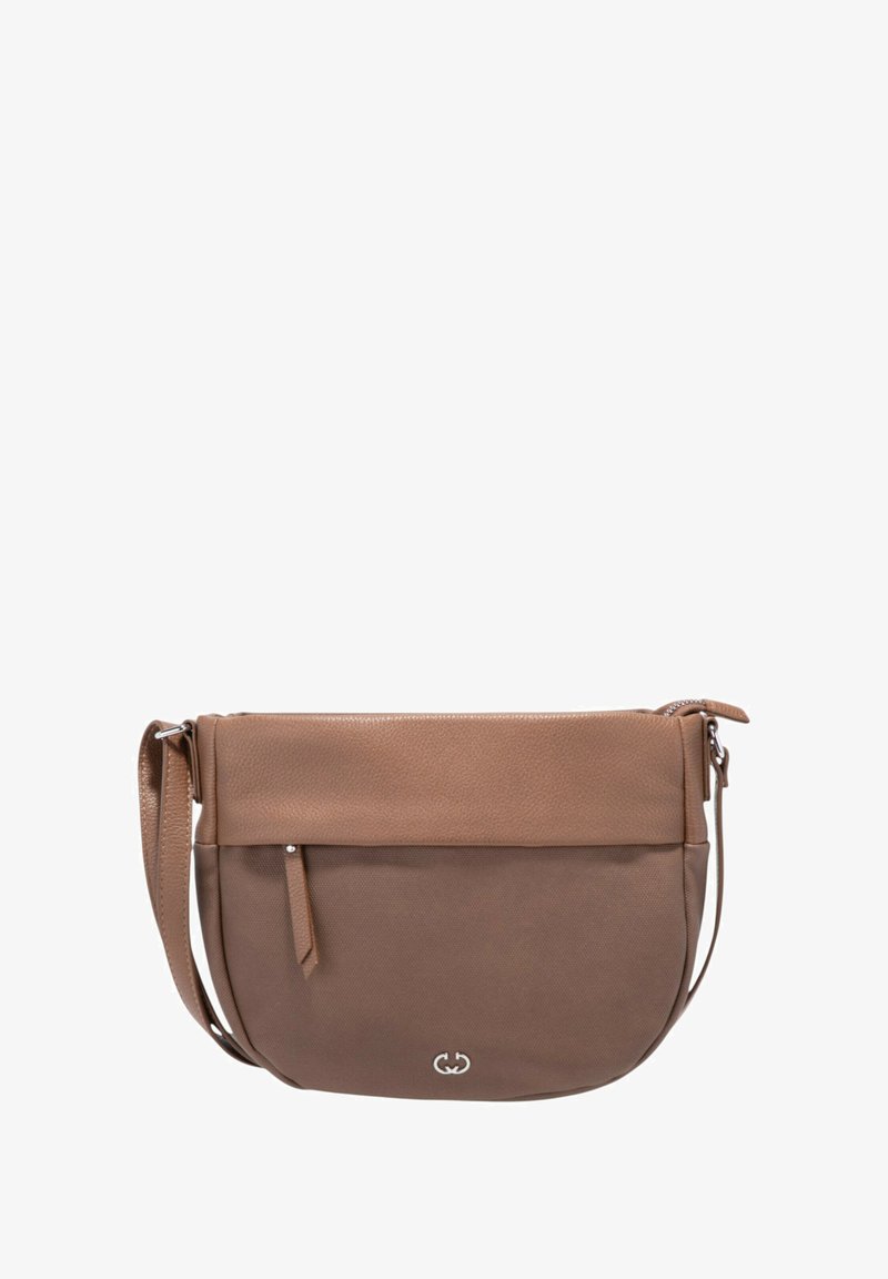 Borsa a tracolla in pelle marrone con una finitura testurizzata, chiusura con zip e tracolla removibile. Presenta un flap liscio e un logo discreto.