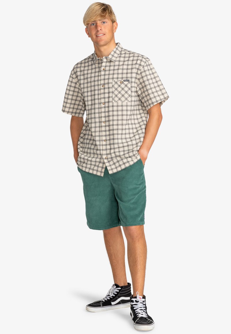 Billabong Shorts groen