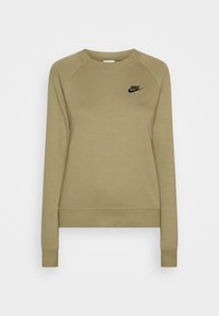 Khaki-coloured collegepaita, joka on valmistettu pehmeästä puuvillasekoitteesta. Paitassa on pyöreä kaula-aukko, ribbireunat hihansuissa ja pieni musta Nike-logo rinnassa.