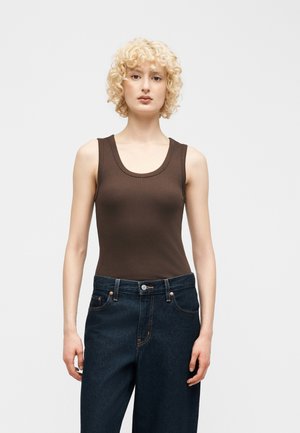 Vero Moda VMCHLOE SL SHORT TANK TOP NOOS - Top - chocolate brown
