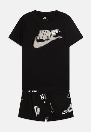 CLUB BRAND ENERGY UNISEX SET - Shorts - black