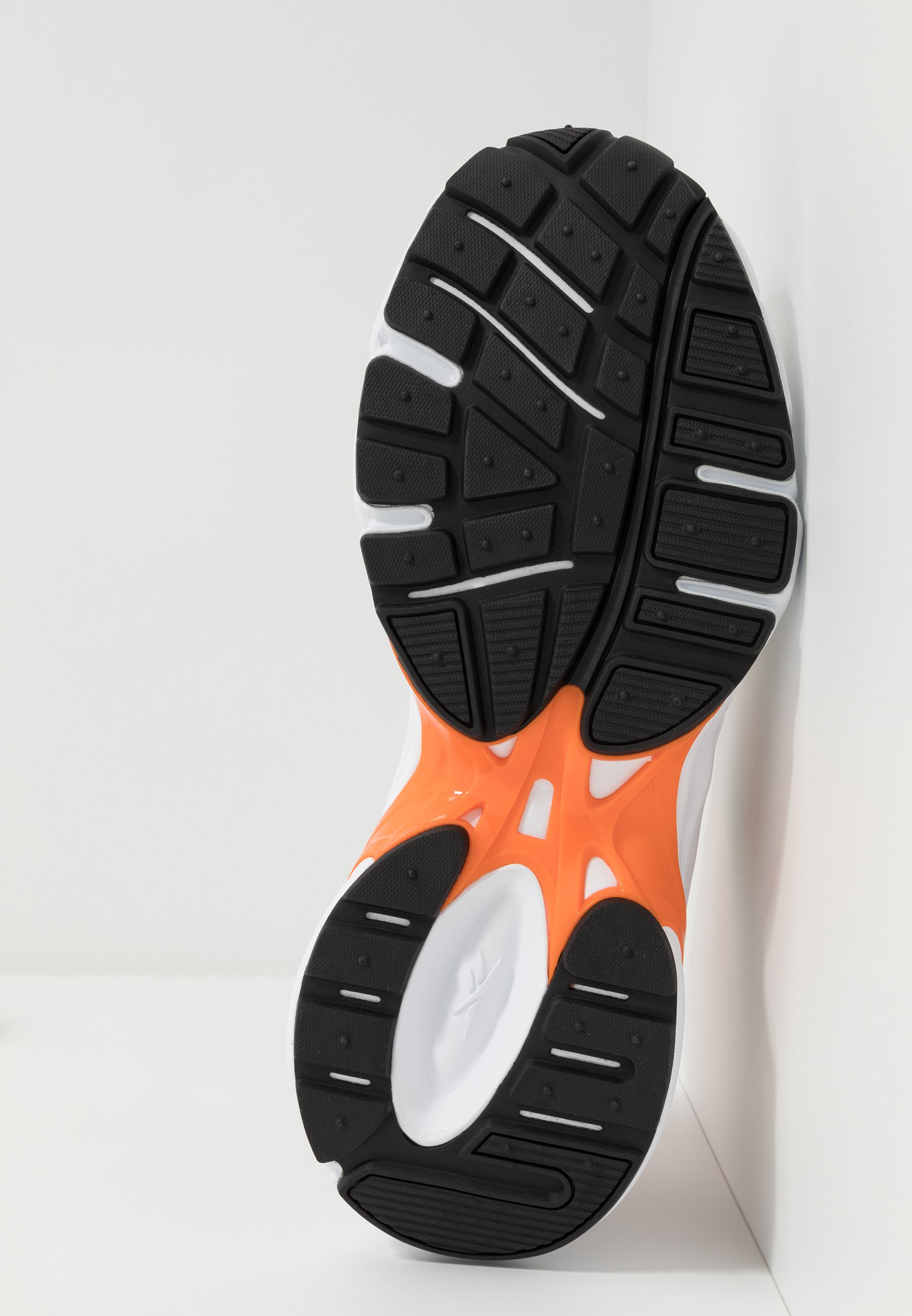 Reebok Classic RBK PREMIER - Trainers - white/matte silver/high vis  orange/white - Zalando.ie
