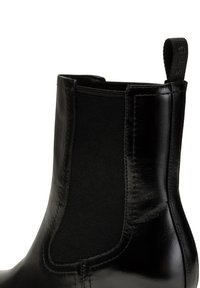 Shoe The Bear Klassiset nilkkurit - black