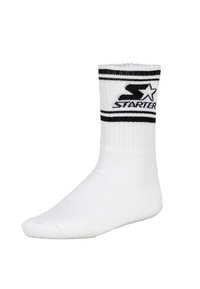 Weißer Baumwollcrew-Socken mit schwarzen Streifen am oberen Rand und einem Logo, das "STARTER" und ein Stern-Design zeigt. Glatte Textur, typische Sockenform.