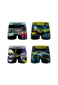 Quatre paires de boxers colorés avec des motifs futuristes et numériques, incluant du texte, un crâne, une voiture et une figure avec une tête de télévision.