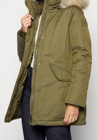 Tommy Hilfiger Vinterkappa /-rock - olive